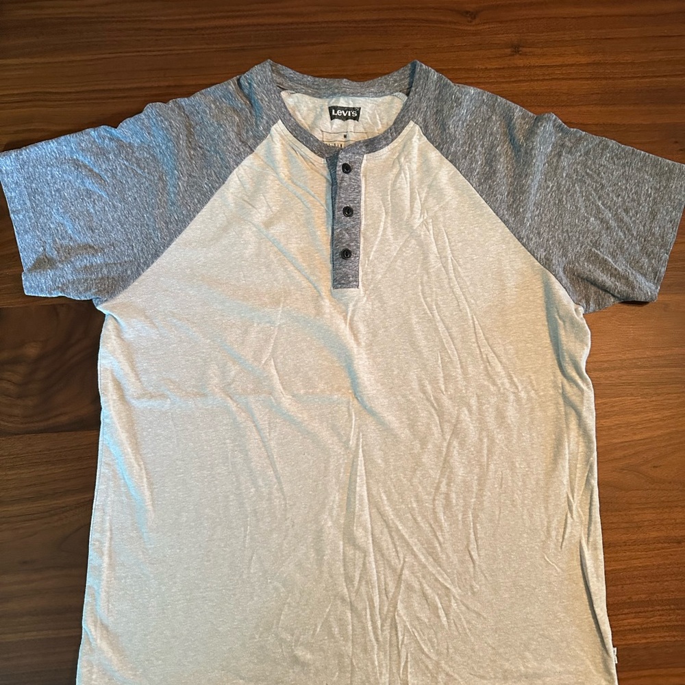 Tshirt